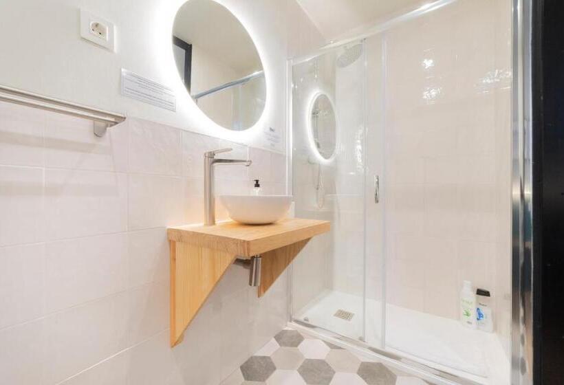 پانسیون Olblanc Plaza De España By Batuecas