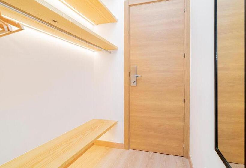 پانسیون Olblanc Plaza De España By Batuecas