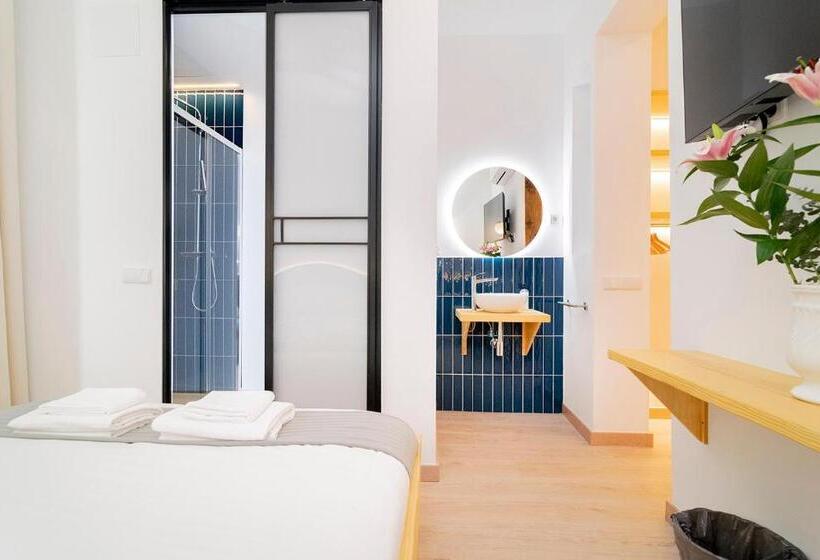 پانسیون Olblanc Plaza De España By Batuecas