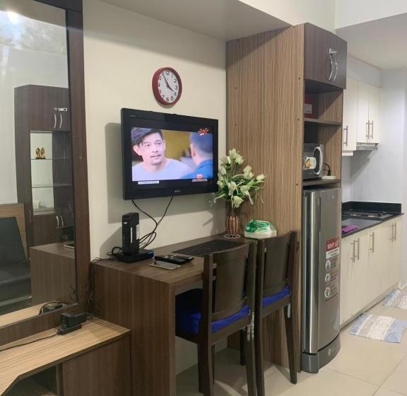 1 Br Condo Sea Residences