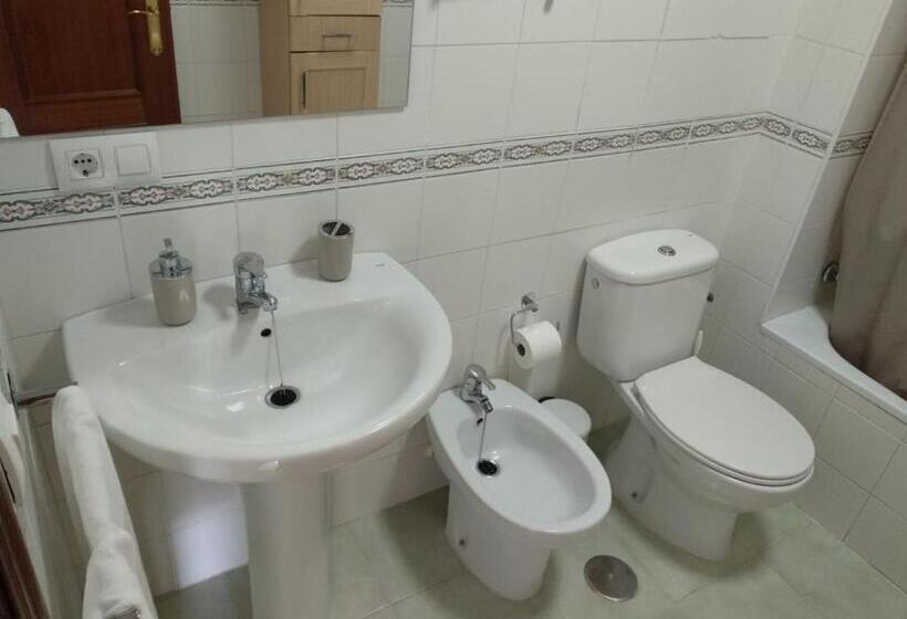 Apartamento En Avda. Quinto Centenario