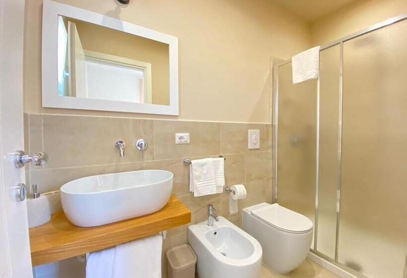 مبيت وإفطار Maison Sciscì Rooms