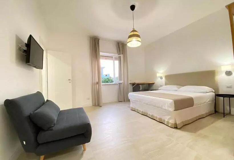 Aamiaismajoitus (B&B) Maison Sciscì Rooms