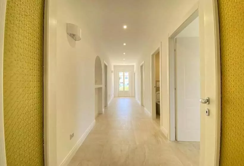 Aamiaismajoitus (B&B) Maison Sciscì Rooms