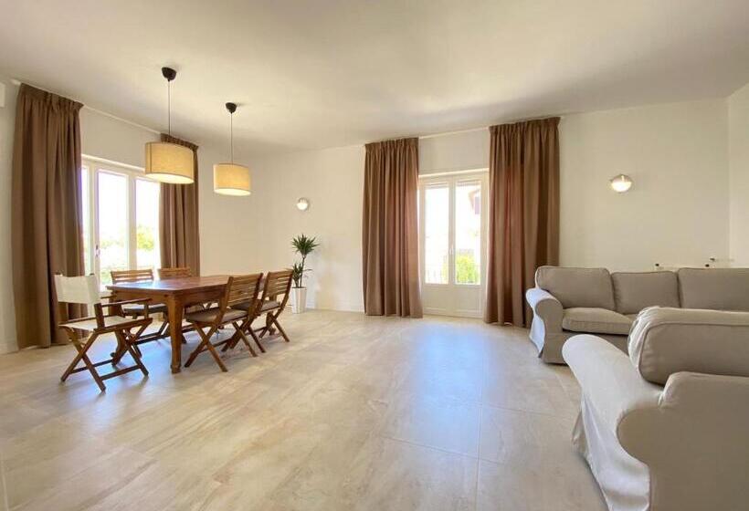 مبيت وإفطار Maison Sciscì Rooms