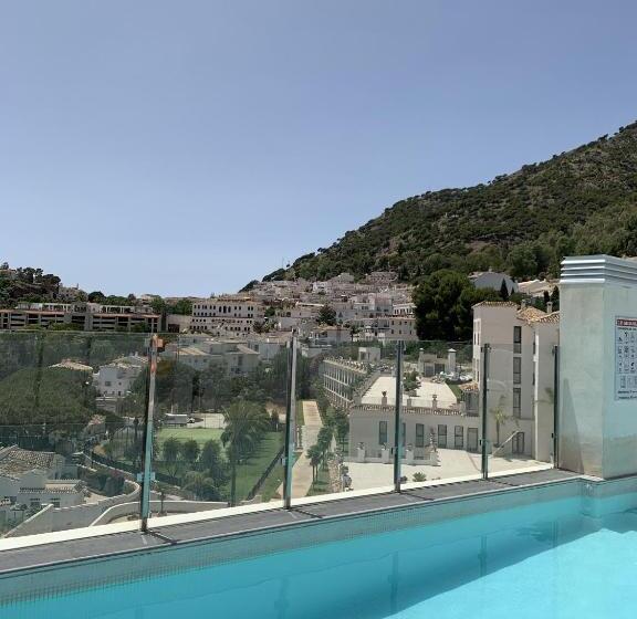 Central Apartment With A View