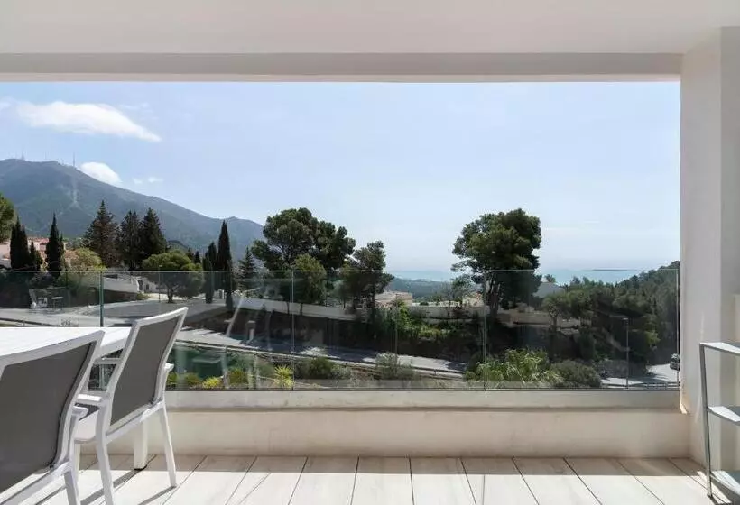 Central Apartment With A View