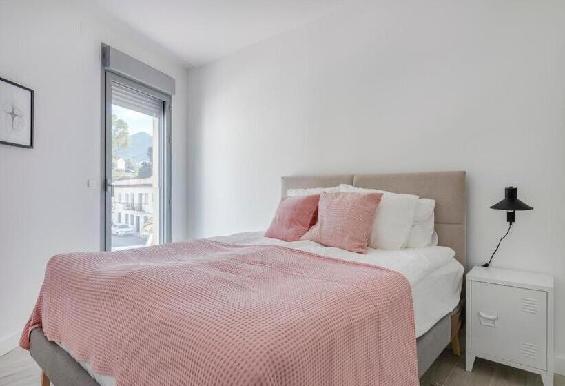 Central Apartment With A View