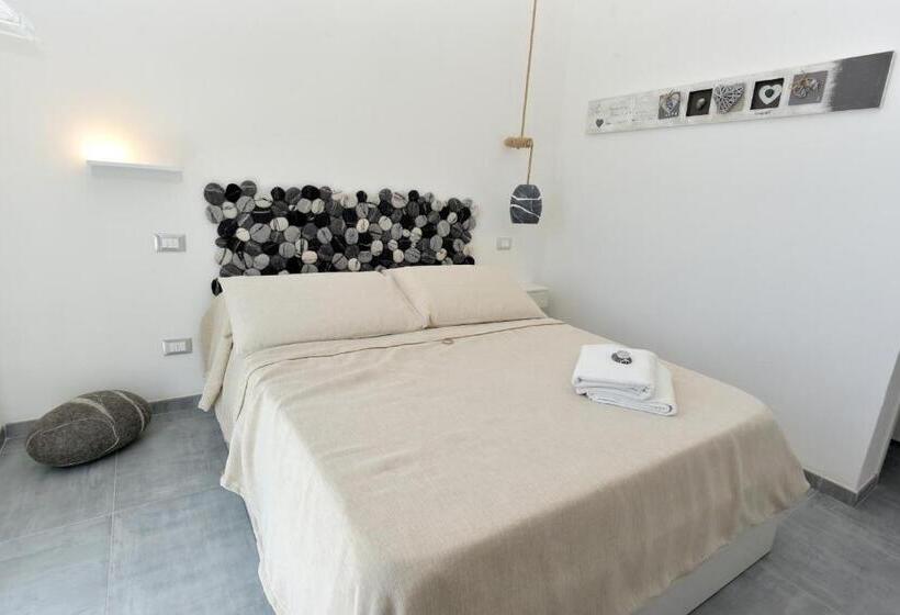 Отель Amare Il Mare Affittacamere