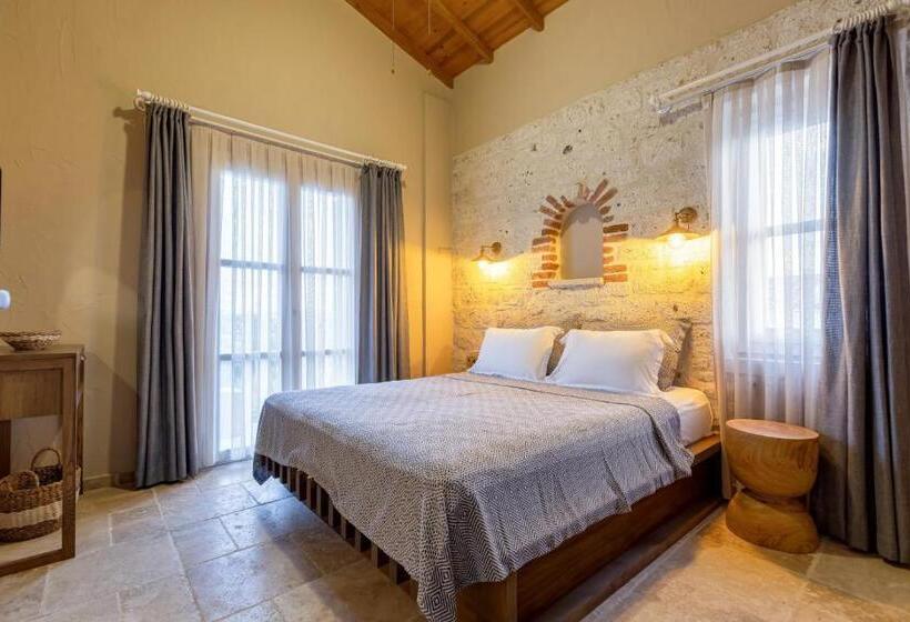 فندق Lika Alacati