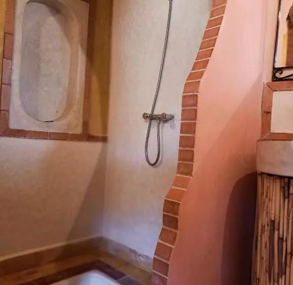 Majatalo Dar Mezyana Dades