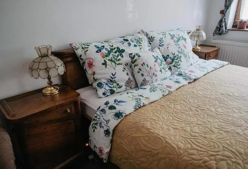 Majatalo Hemina Vendégház