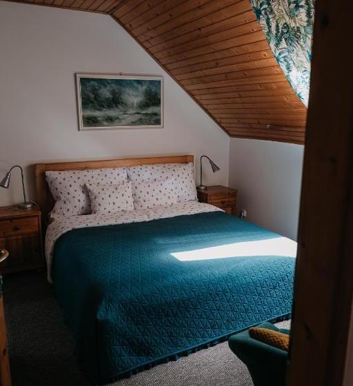 펜션 Hemina Vendégház