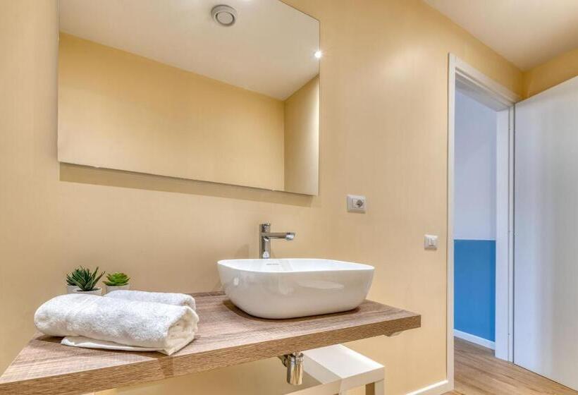 Пансион Izzhome Corso76