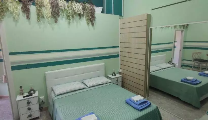 ペンション Room Rome