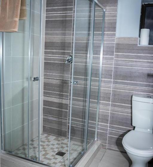 پانسیون Waterfall View Lodge