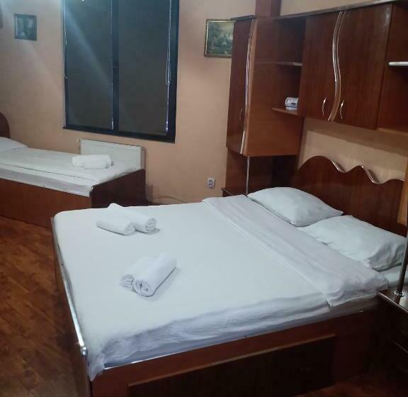 Pensiune Restaurant Brândușa