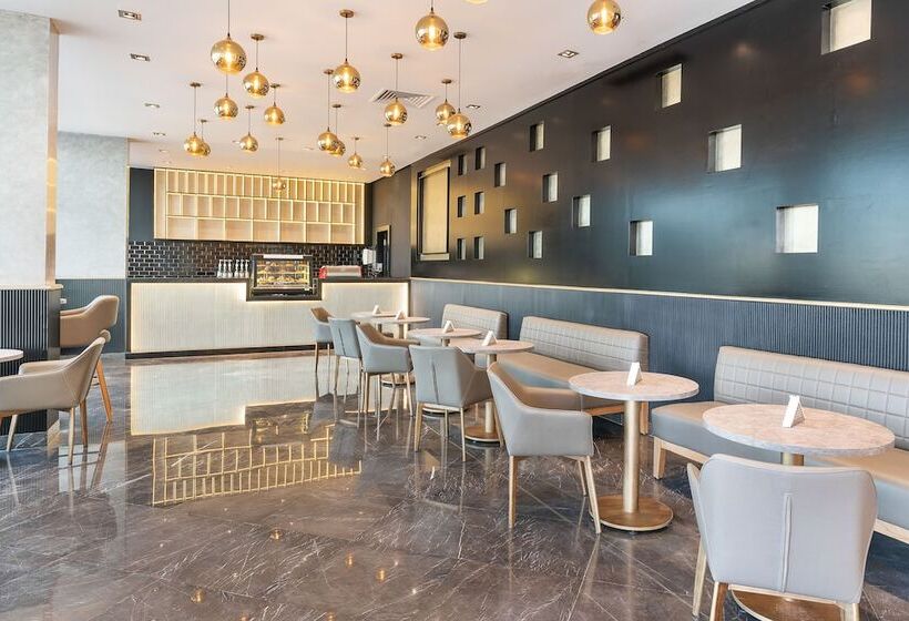 Rhactus Hotel, New Alamein