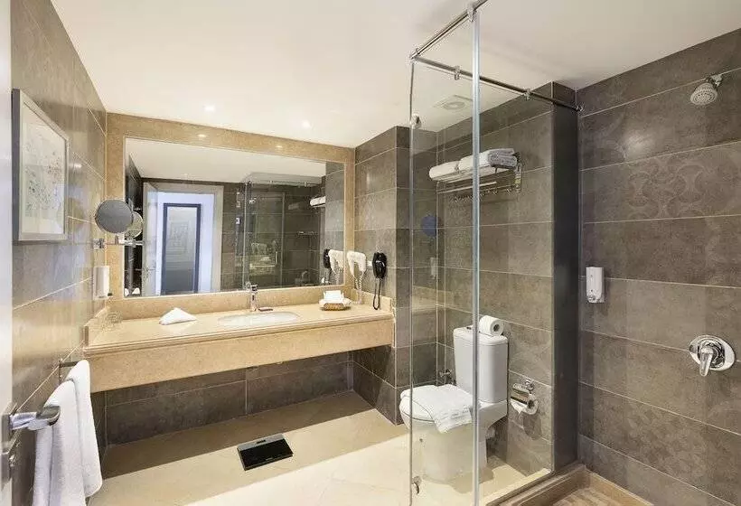 Rhactus Hotel, New Alamein