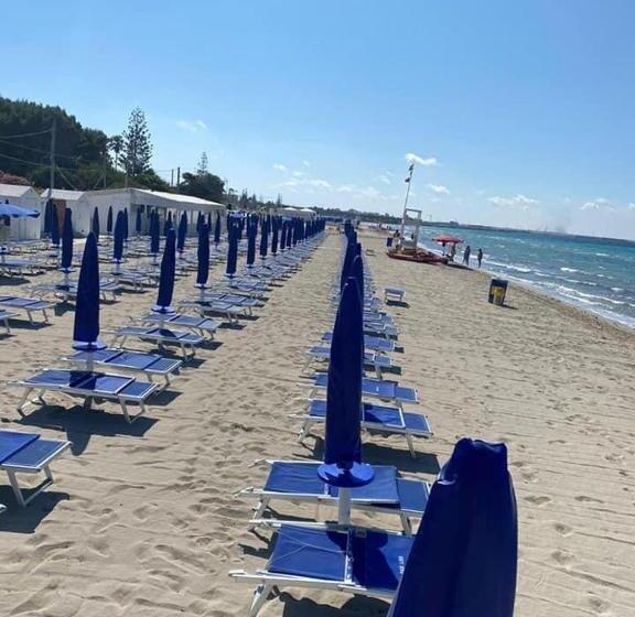 Villa Giardini Fioriti