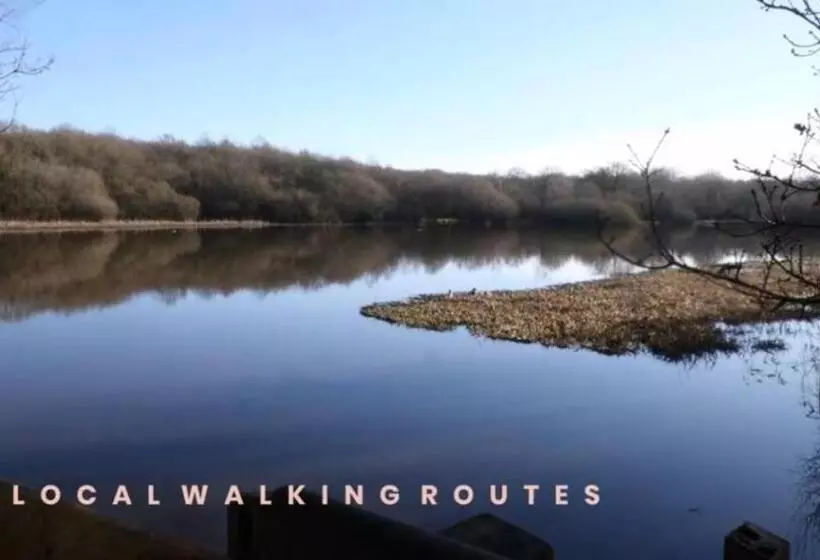 Luxury Retreat 30mins Taxi Ride From West London