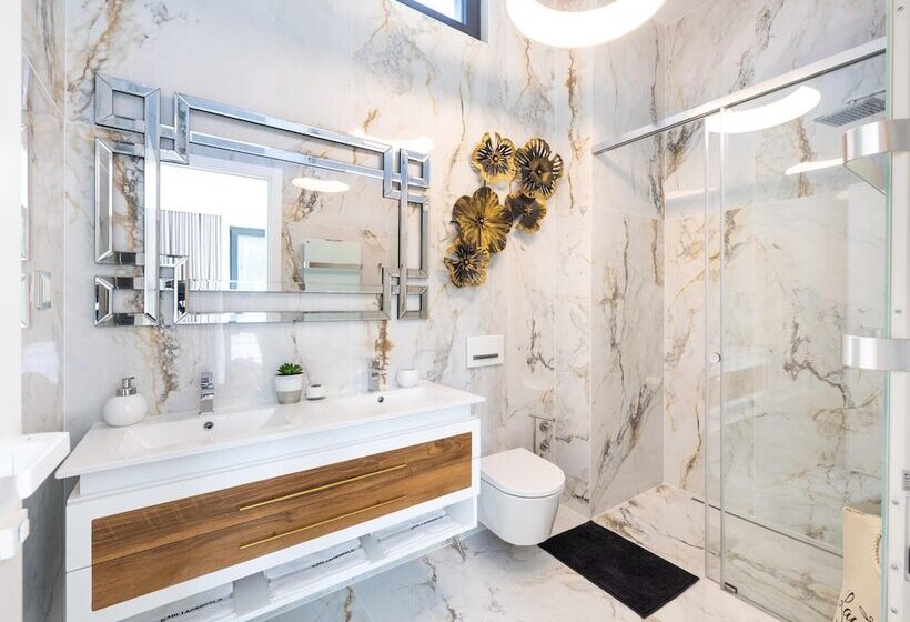 Medusa Luxury Marina