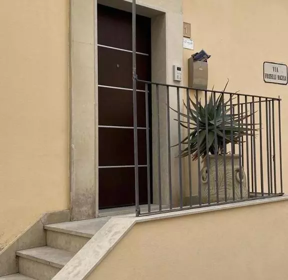 پانسیون La Finestra Su Noto
