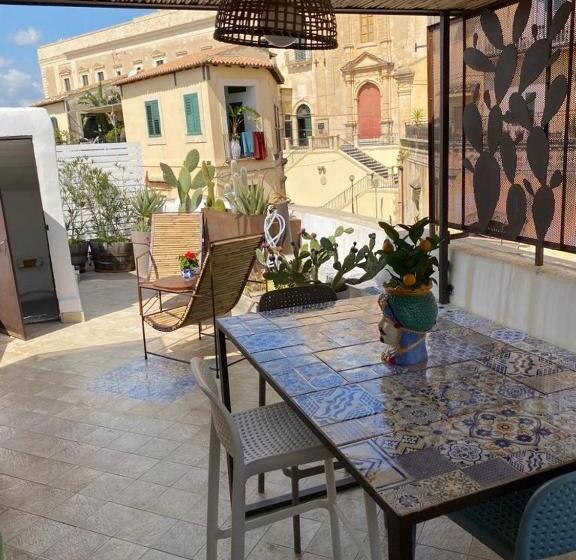 پانسیون La Finestra Su Noto