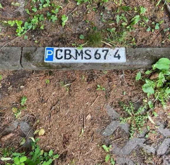 Schöne Ferienwohnung Mit Kostenlosem Parkplatz