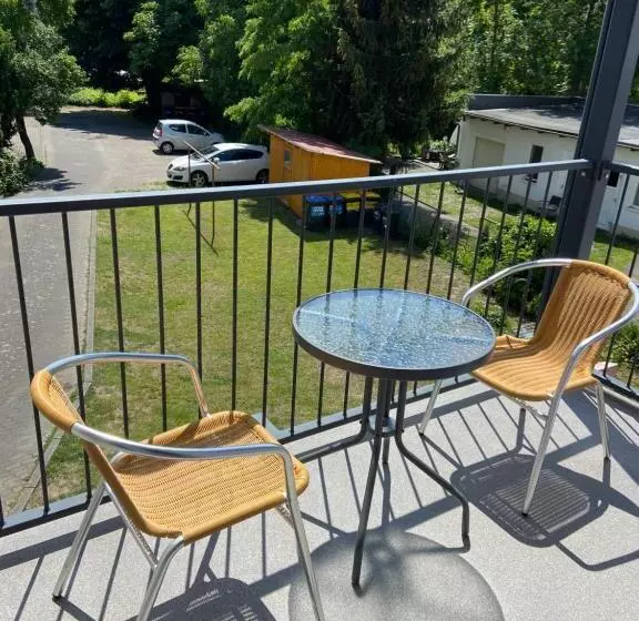 Schöne Ferienwohnung Mit Kostenlosem Parkplatz