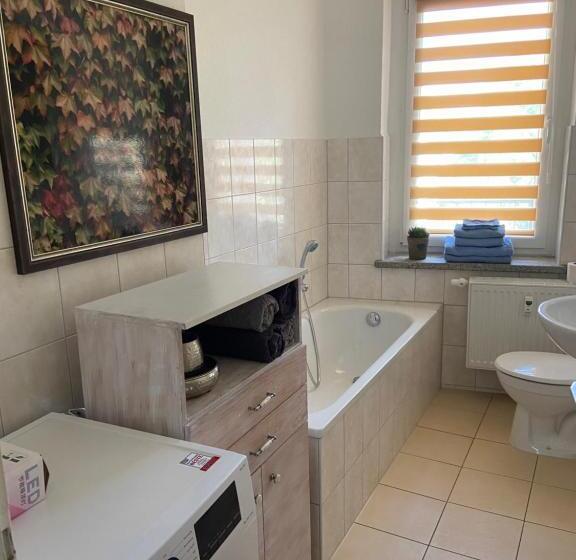 Schöne Ferienwohnung Mit Kostenlosem Parkplatz