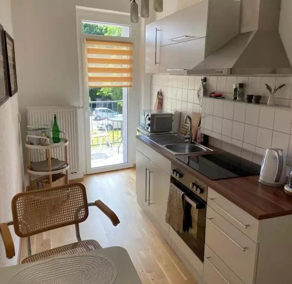 Schöne Ferienwohnung Mit Kostenlosem Parkplatz