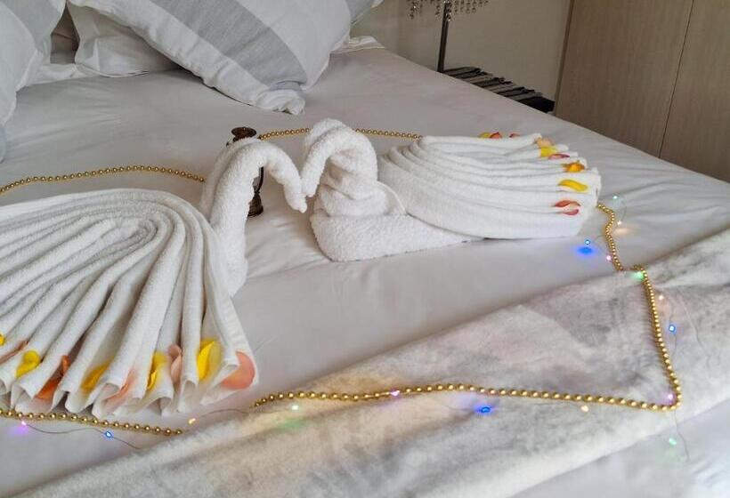 Windsong Living The Nest