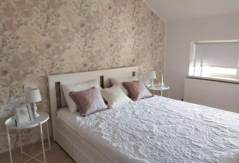 Apulum Apartment