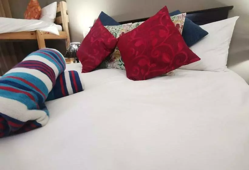 ペンション Harties Family 1 X Room   4 Sleeper En Suite Studio