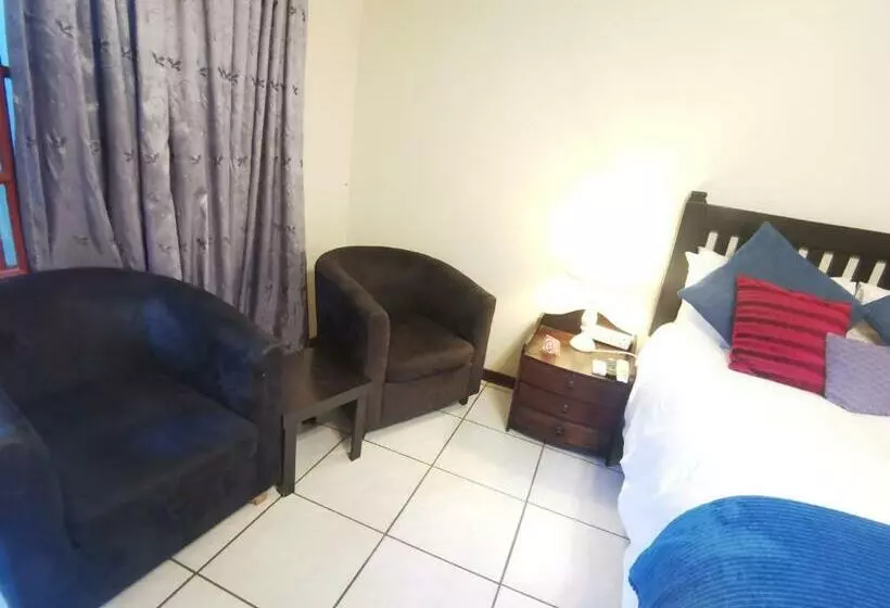 ペンション Harties Family 1 X Room   4 Sleeper En Suite Studio