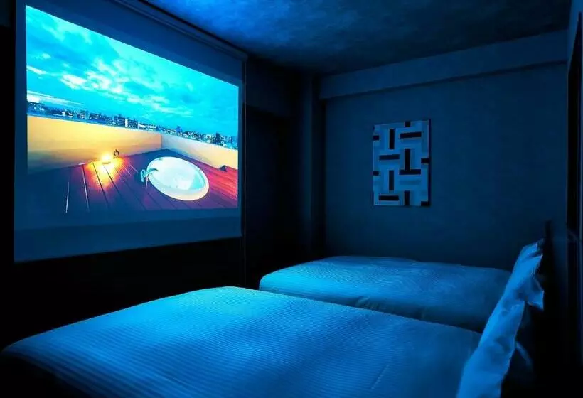 پانسیون Rakuten Stay Naha Miebashi Twin Room