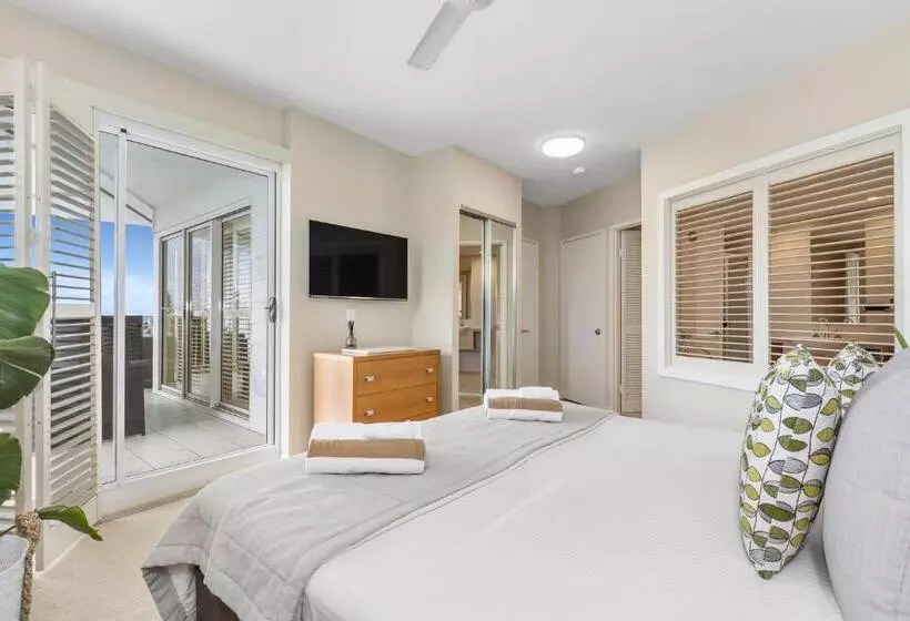 Lomakeskus Salt   2brm Apartment With Spa Bath And Ocean Views