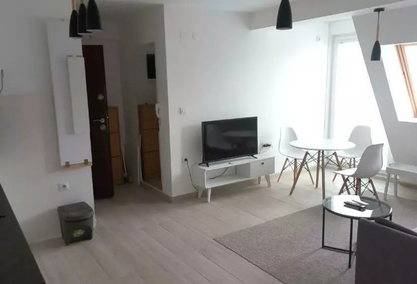 Sunny Apartment