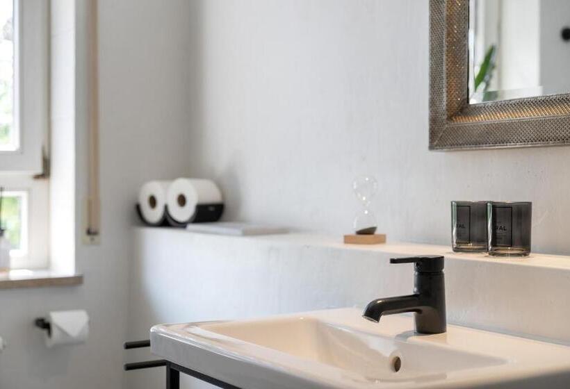 Wohlfühlwohnung Mit Parkplatz, Zentral, Schnelles Wlan, Bodensee & Schweiz Nähe