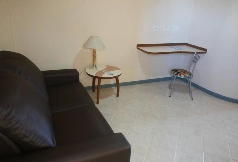 Coral Inn Aparthotel