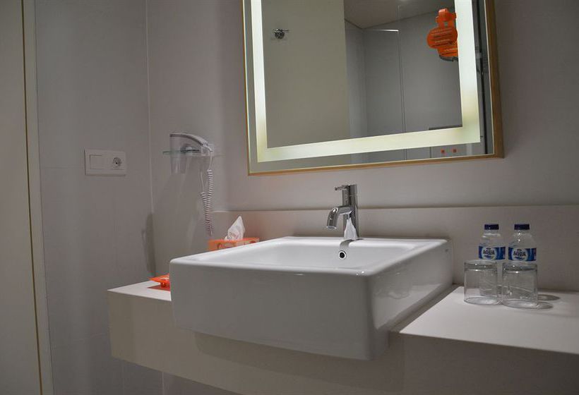 Harris Hotel Raya Kuta