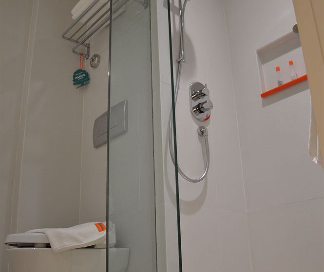 Harris Hotel Raya Kuta