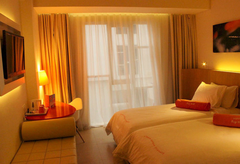 Harris Hotel Raya Kuta