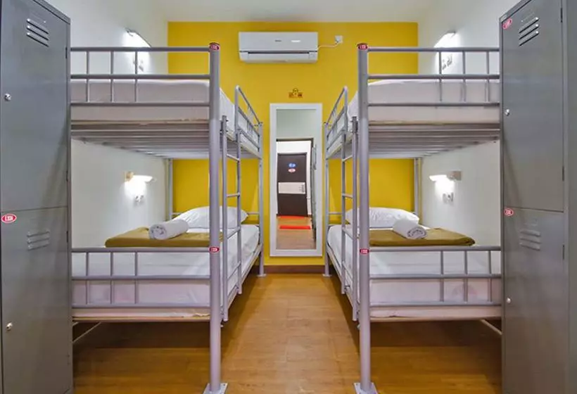 Harris Hotel Raya Kuta