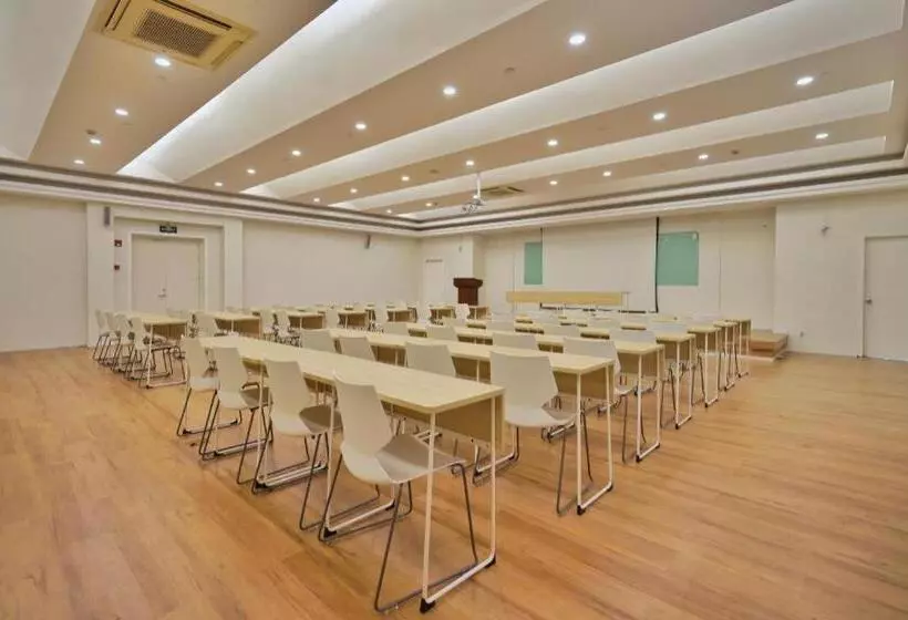 Hanting Hotel Suzhou Guanqian Street