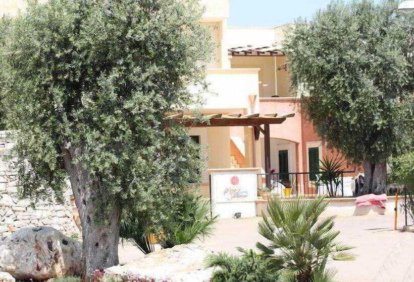 호텔 Villaggio Resort Arco Del Saracino