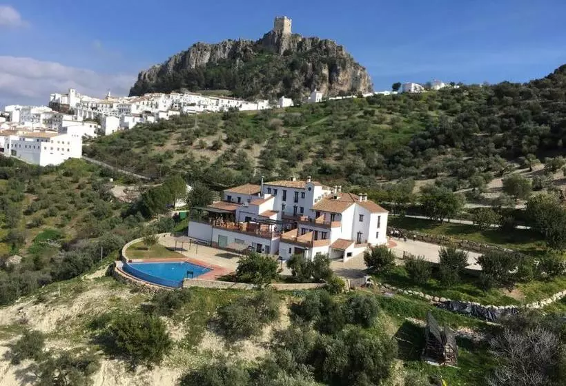 Hotel Rural Los Tadeos