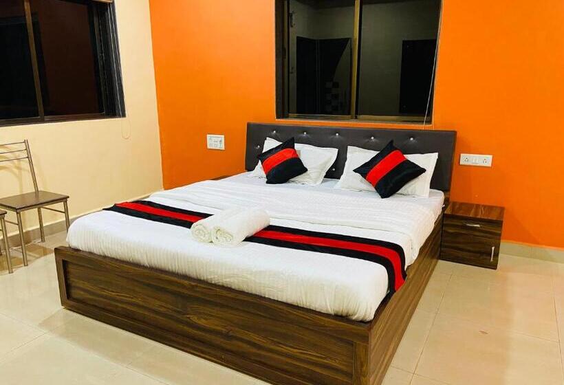 בית מלון כפרי Heavens Edge Resort