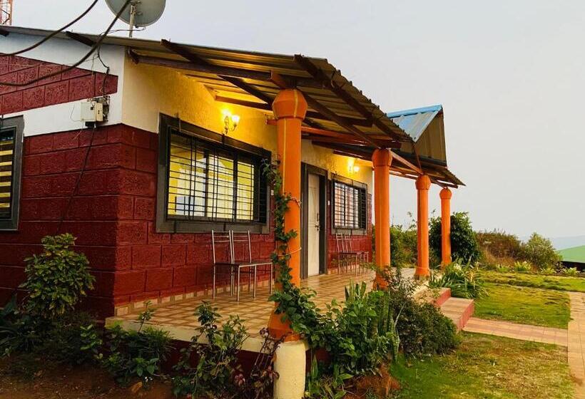 בית מלון כפרי Heavens Edge Resort